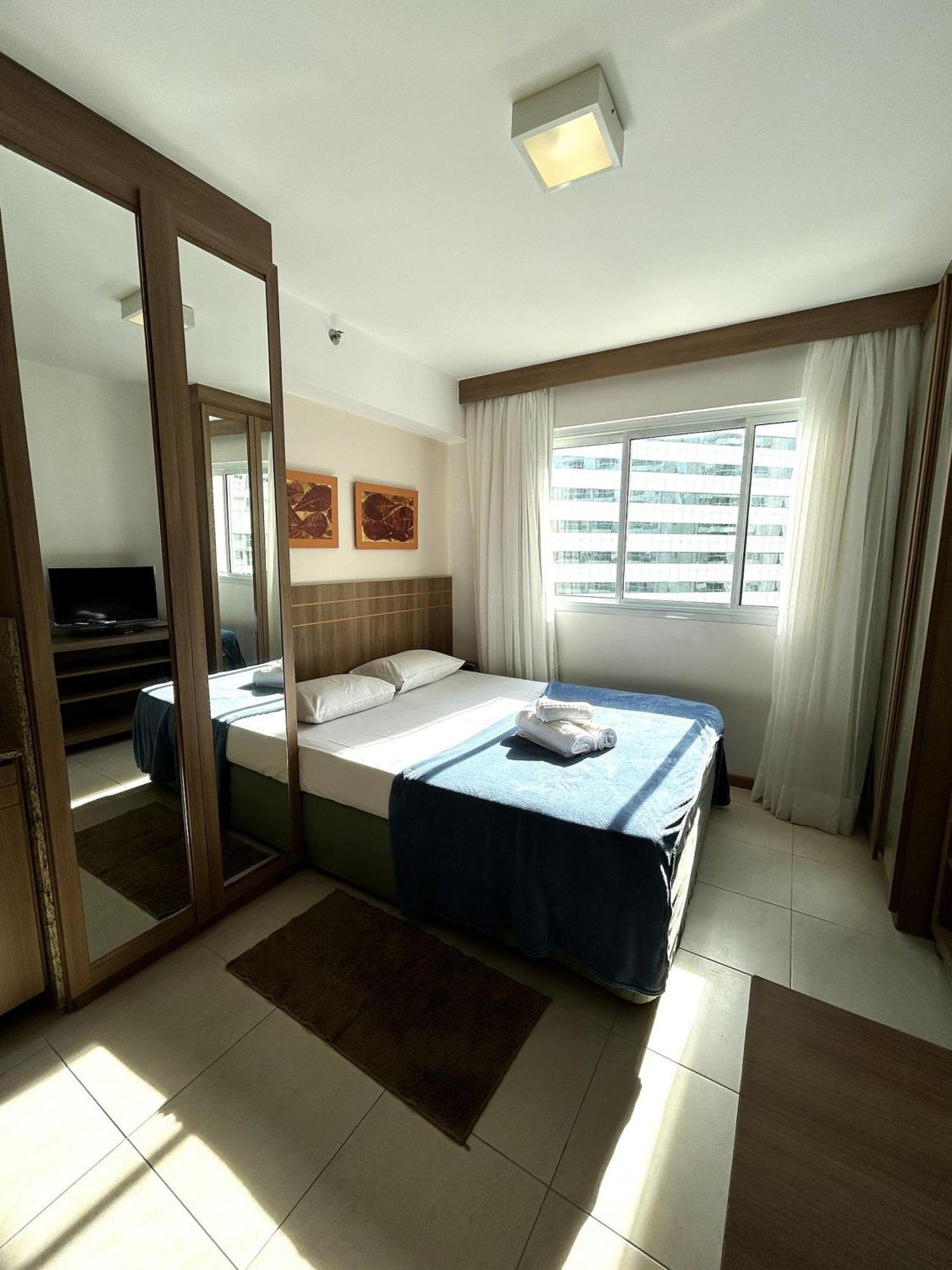 Sm1214 Flat Com Excelente Localizacao Em Regiao Central 브라질리아 외부 사진